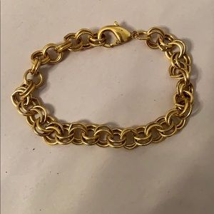 Gold tone circle link adjustable bracelet